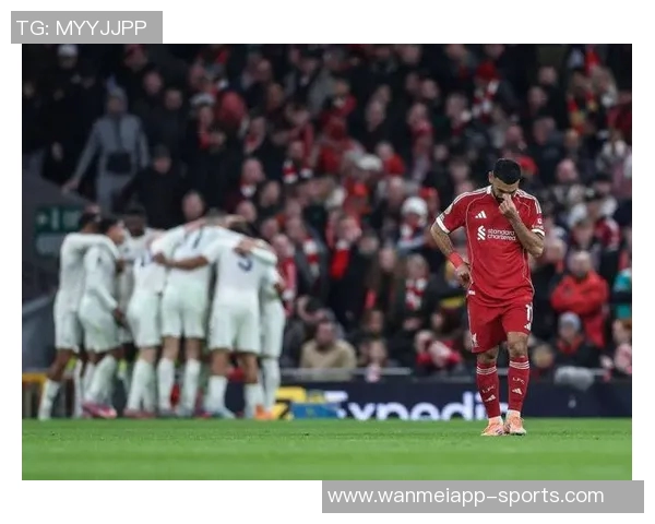 利物浦防线漏洞频现近10场比赛丢球情况堪忧单场至少失3球达6次 利物浦防线漏洞频现近10场比赛丢球情况堪忧单场至少失3球达6次